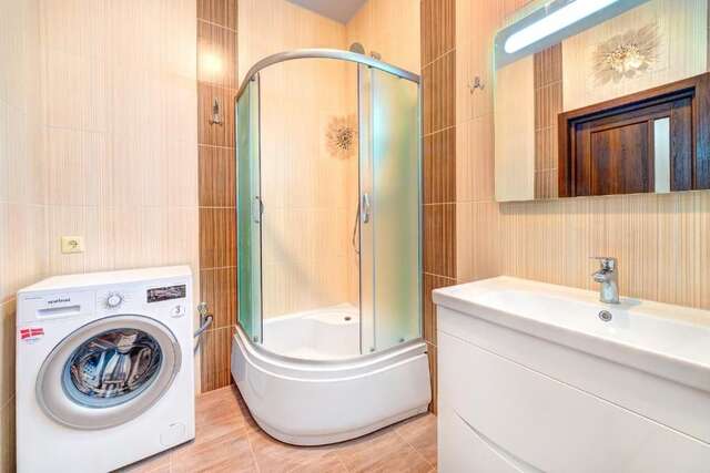 Апартаменты Two bedroom Apartments in the French Quarter Киев-15